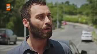 مسلسل مصيبة رأسي الحلقة 8